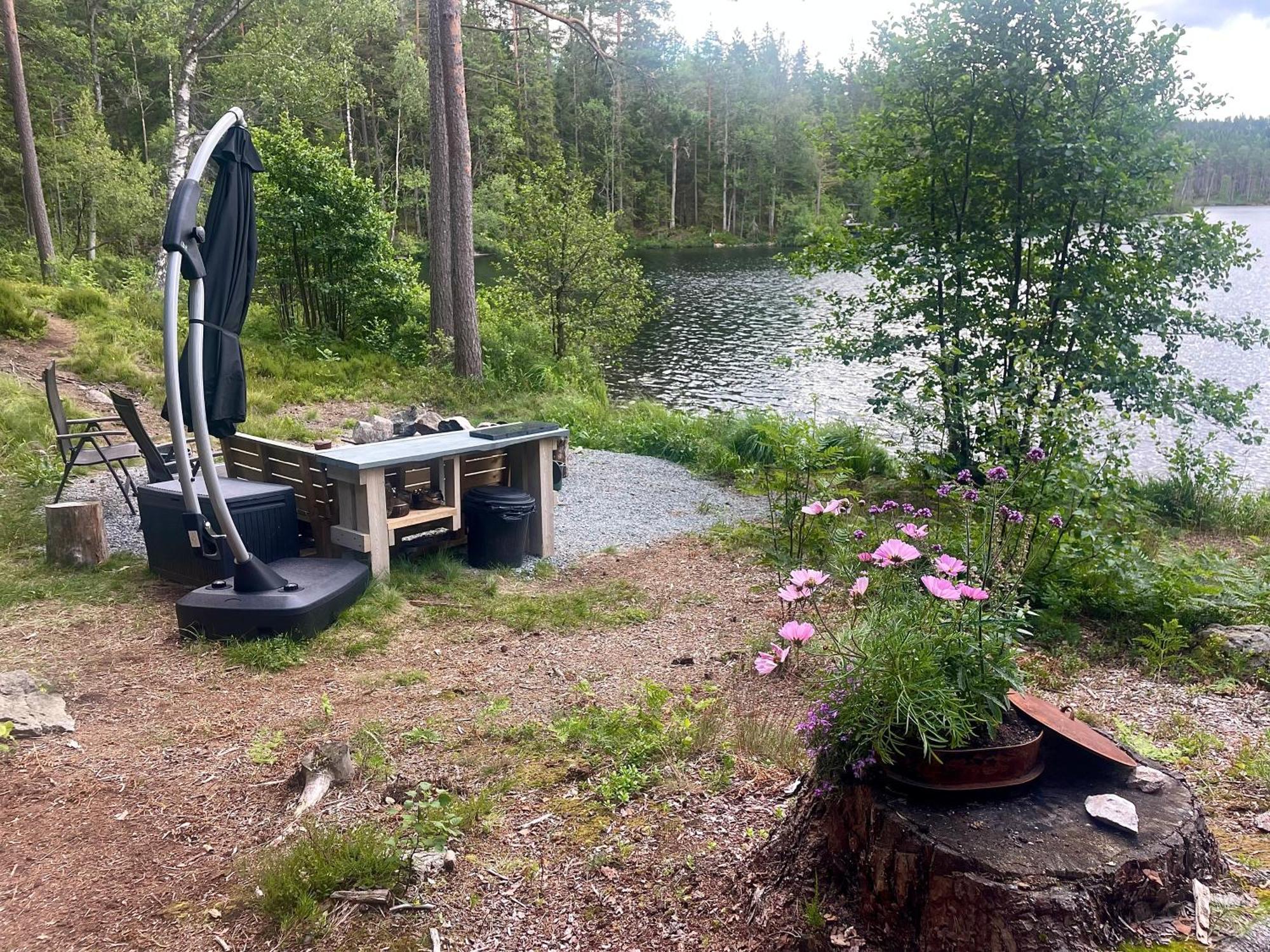 Wood Wise Glasshouse Glamping Luxury tent *